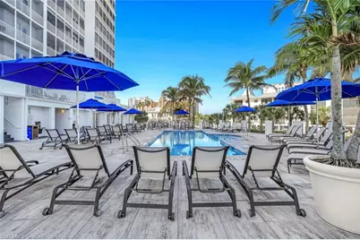 470 Launch Cir #V401, Naples, FL 34108 - Photo 25