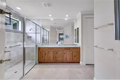 27536 Riverbank Dr, Bonita Springs, FL 34134 - Photo 17