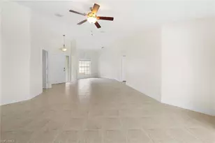 10340 Regent Cir, Naples, FL 34109 - Photo 11