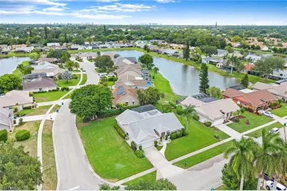10340 Regent Cir, Naples, FL 34109 - Photo 1