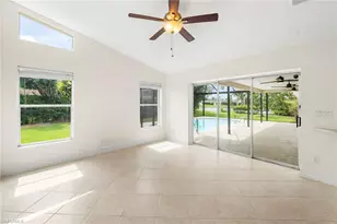 10340 Regent Cir, Naples, FL 34109 - Photo 17
