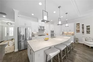 8827 Vaccaro Ct, Naples, FL 34119 - Photo 11