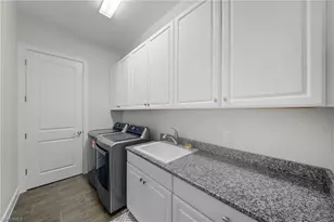 8827 Vaccaro Ct, Naples, FL 34119 - Photo 21