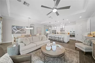 8827 Vaccaro Ct, Naples, FL 34119 - Photo 9