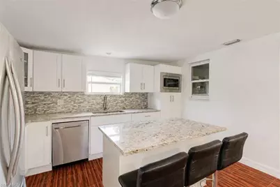 1221 19th St SW, Naples, FL 34117 - Photo 17