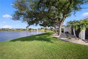 22361 Fountain Lakes Blvd, Estero, FL 33928 - Photo 5