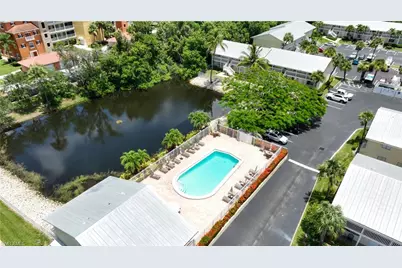4621 Bayshore Dr #Q3, Naples, FL 34112 - Photo 11