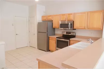 15583 Marcello Cir #145, Naples, FL 34110 - Photo 5