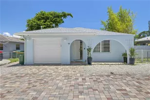 742 111th Ave N, Naples, FL 34108 - Photo 1