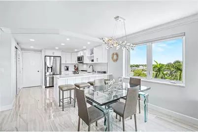 2150 Gulf Shore Blvd N #605, Naples, FL 34102 - Photo 9