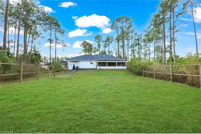 4195 2nd Ave NE, Naples, FL 34120 - Photo 13