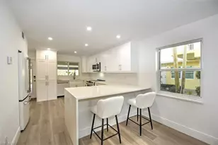 1100 8th Ave S, Naples, FL 34102 - Photo 5