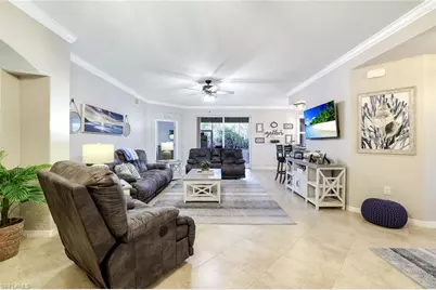 7878 Clemson St #102, Naples, FL 34104 - Photo 5