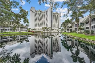 6361 Pelican Bay Blvd, Naples, FL 34108 - Photo 23