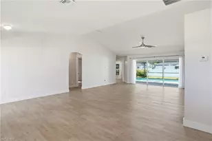 1808 SW 30th St, Cape Coral, FL 33914 - Photo 5