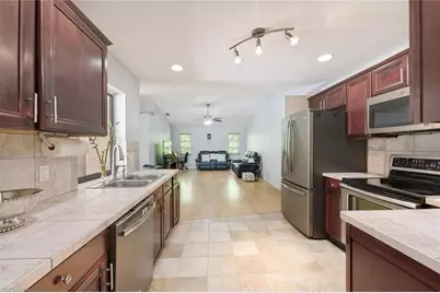 2660 16th Ave NE, Naples, FL 34120 - Photo 9