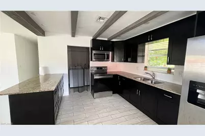 5374 Warren St, Naples, FL 34113 - Photo 11
