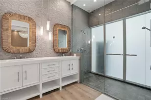 685 2nd St S, Naples, FL 34102 - Photo 11