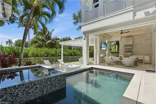 685 2nd St S, Naples, FL 34102 - Photo 5