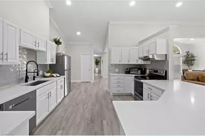 2481 22nd Ave NE, Naples, FL 34120 - Photo 11