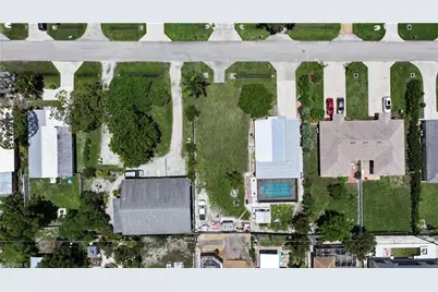 736 104th Ave N, Naples, FL 34108 - Photo 27
