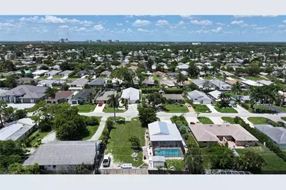736 104th Ave N, Naples, FL 34108 - Photo 33