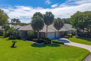 7018 Green Tree Dr, Naples, FL 34108 - Photo 7