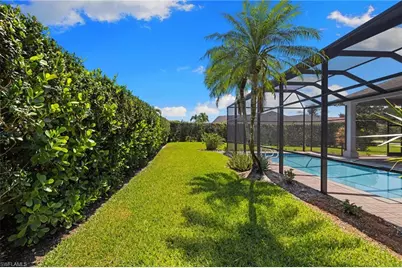 2035 Castle Garden Ln, Naples, FL 34110 - Photo 39