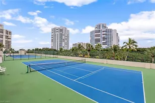 4041 Gulf Shore Blvd N, Naples, FL 34103 - Photo 33