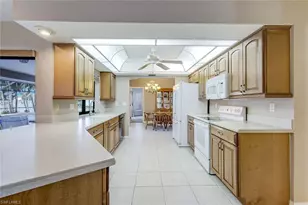 1002 SE 5th St, Cape Coral, FL 33990 - Photo 5