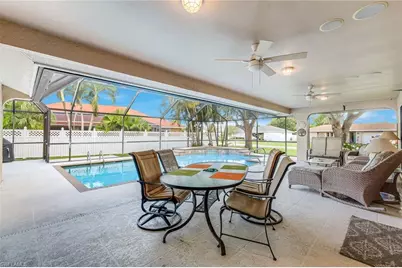 1002 SE 5th St, Cape Coral, FL 33990 - Photo 11
