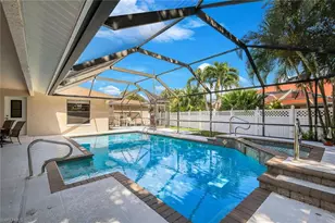1002 SE 5th St, Cape Coral, FL 33990 - Photo 7
