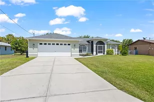 3519 SE 5th Ave, Cape Coral, FL 33904 - Photo 13