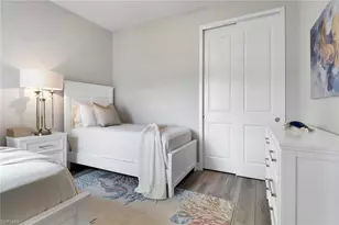 12973 Pembroke Dr, Naples, FL 34105 - Photo 19