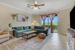 2704 Blossom Wy, Naples, FL 34120 - Photo 11