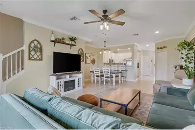 2704 Blossom Way, Naples, FL 34120 - Photo 9