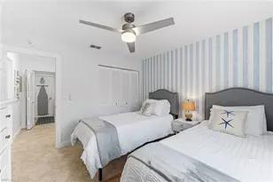 887 Gulf Pavilion Dr, Naples, FL 34108 - Photo 23