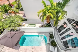 510 2nd St S, Naples, FL 34102 - Photo 27