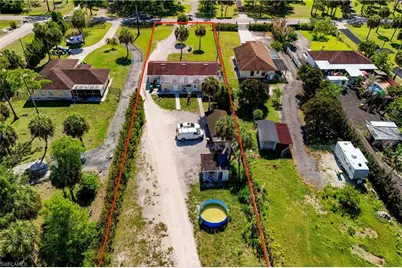 1427 NE Juanita Pl, Cape Coral, FL 33909 - Photo 25
