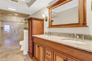 10851 Gulf Shore Dr, Naples, FL 34108 - Photo 23