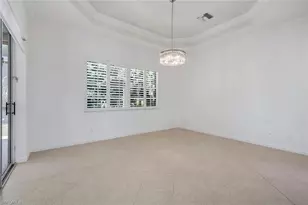 15501 Cadiz Ln, Naples, FL 34110 - Photo 5