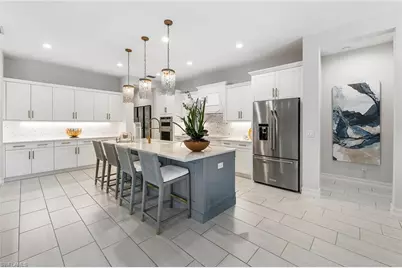 14212 Laguna Springs Ln, Naples, FL 34114 - Photo 11
