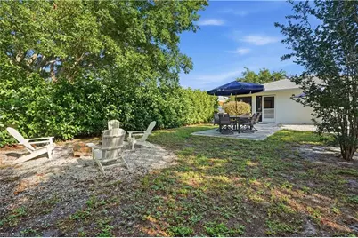 742 99th Ave N, Naples, FL 34108 - Photo 31