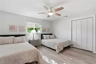 742 99th Ave N, Naples, FL 34108 - Photo 21