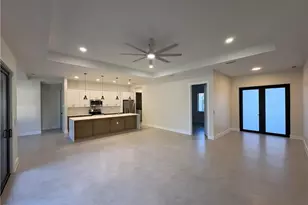526 37th Ave NE, Naples, FL 34120 - Photo 3