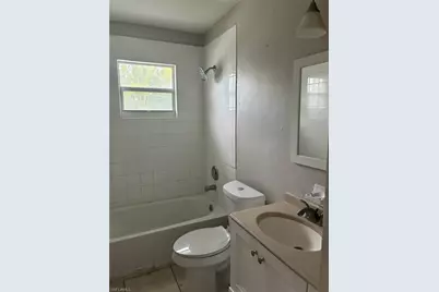 4923 Vincennes Ct #7, Cape Coral, FL 33904 - Photo 5