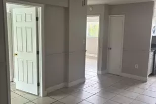 4923 Vincennes Ct, Cape Coral, FL 33904 - Photo 3
