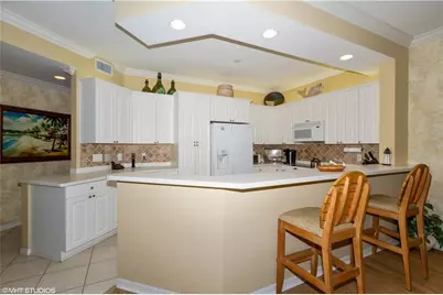 410 Flagship Dr #1105, Naples, FL 34108 - Photo 11