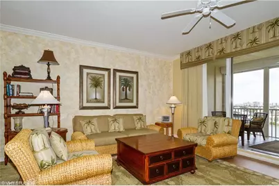 410 Flagship Dr #1105, Naples, FL 34108 - Photo 5
