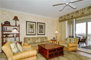 410 Flagship Dr, Naples, FL 34108 - Photo 5